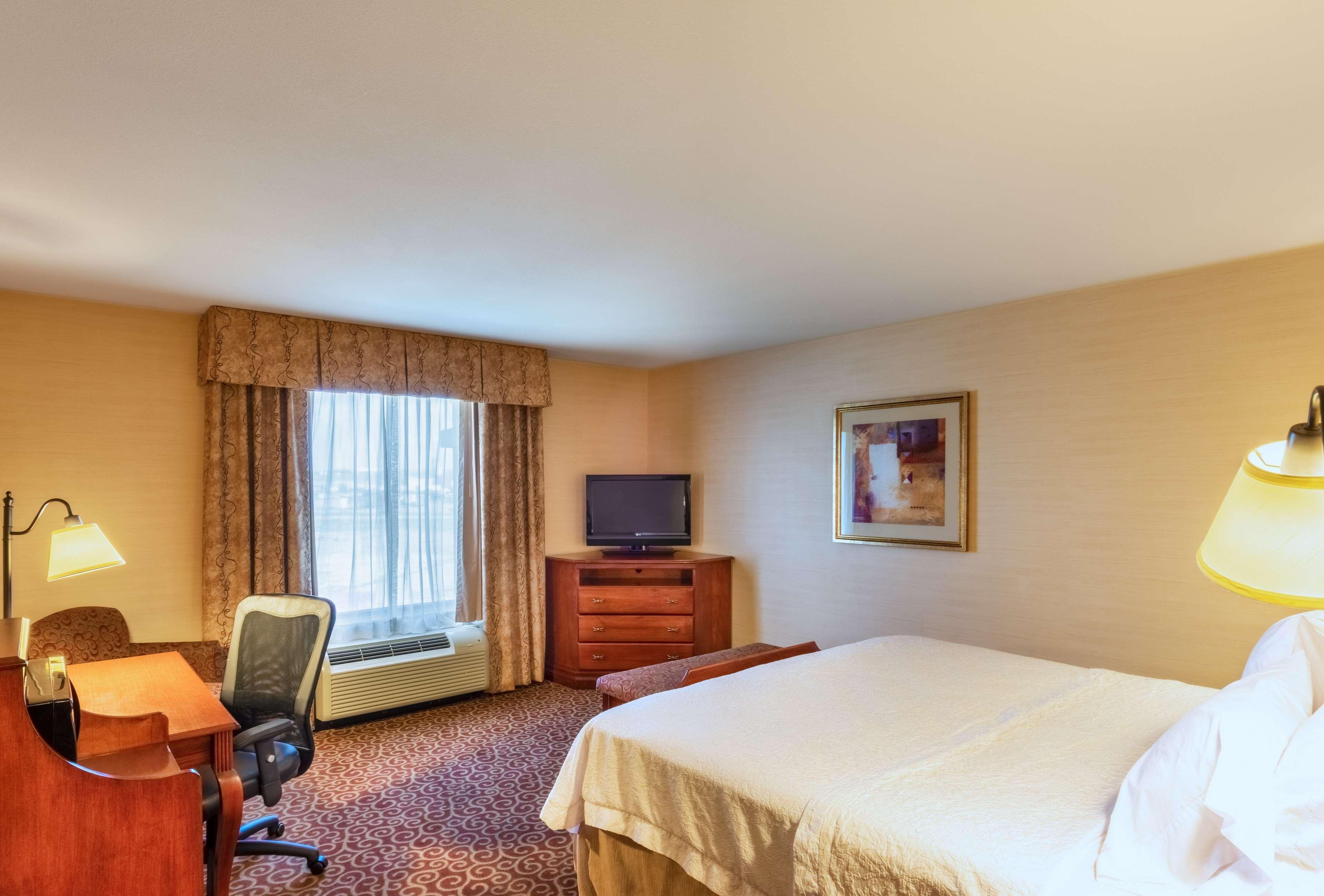 Hampton Inn רולינס מראה חיצוני תמונה