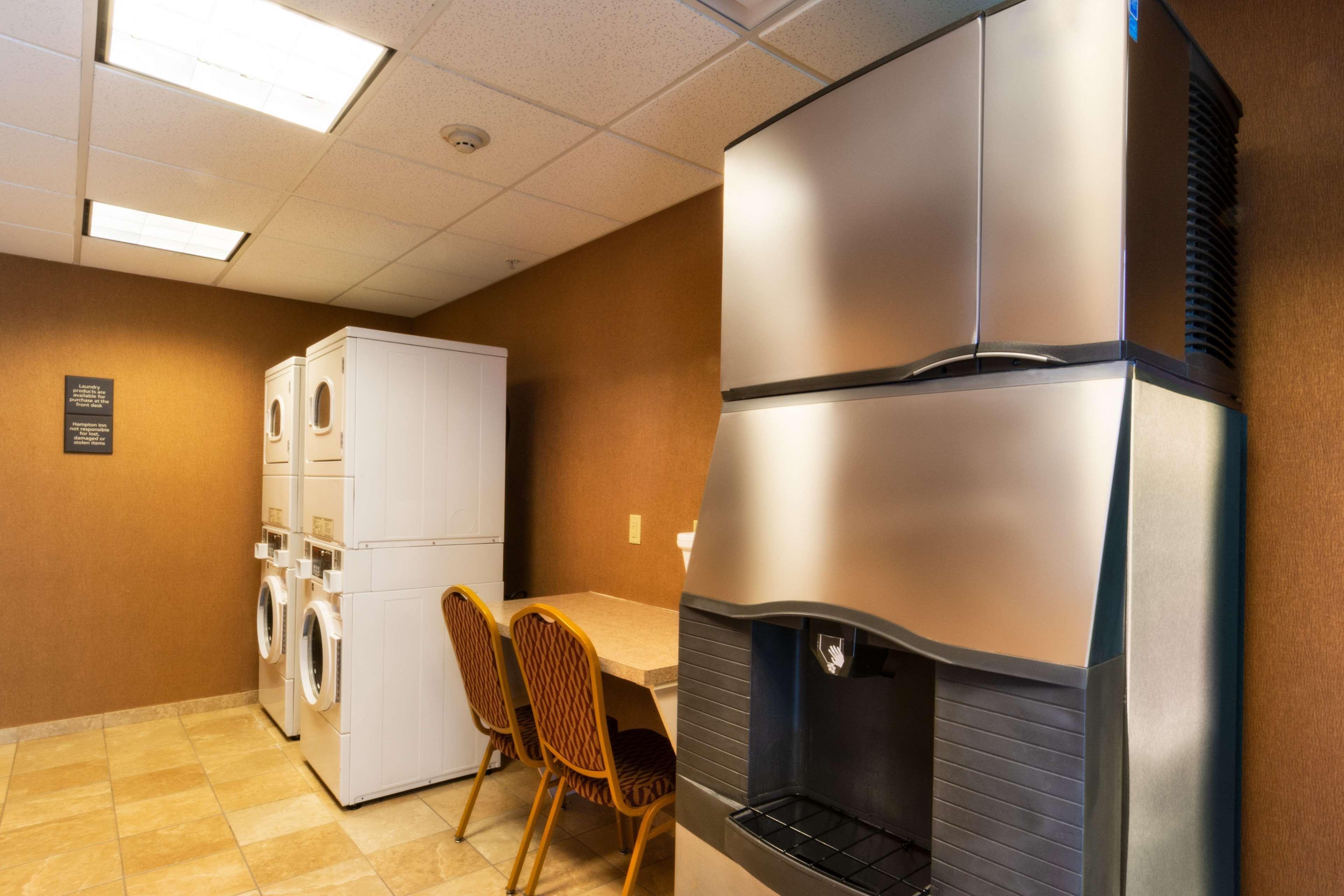 Hampton Inn רולינס מראה חיצוני תמונה