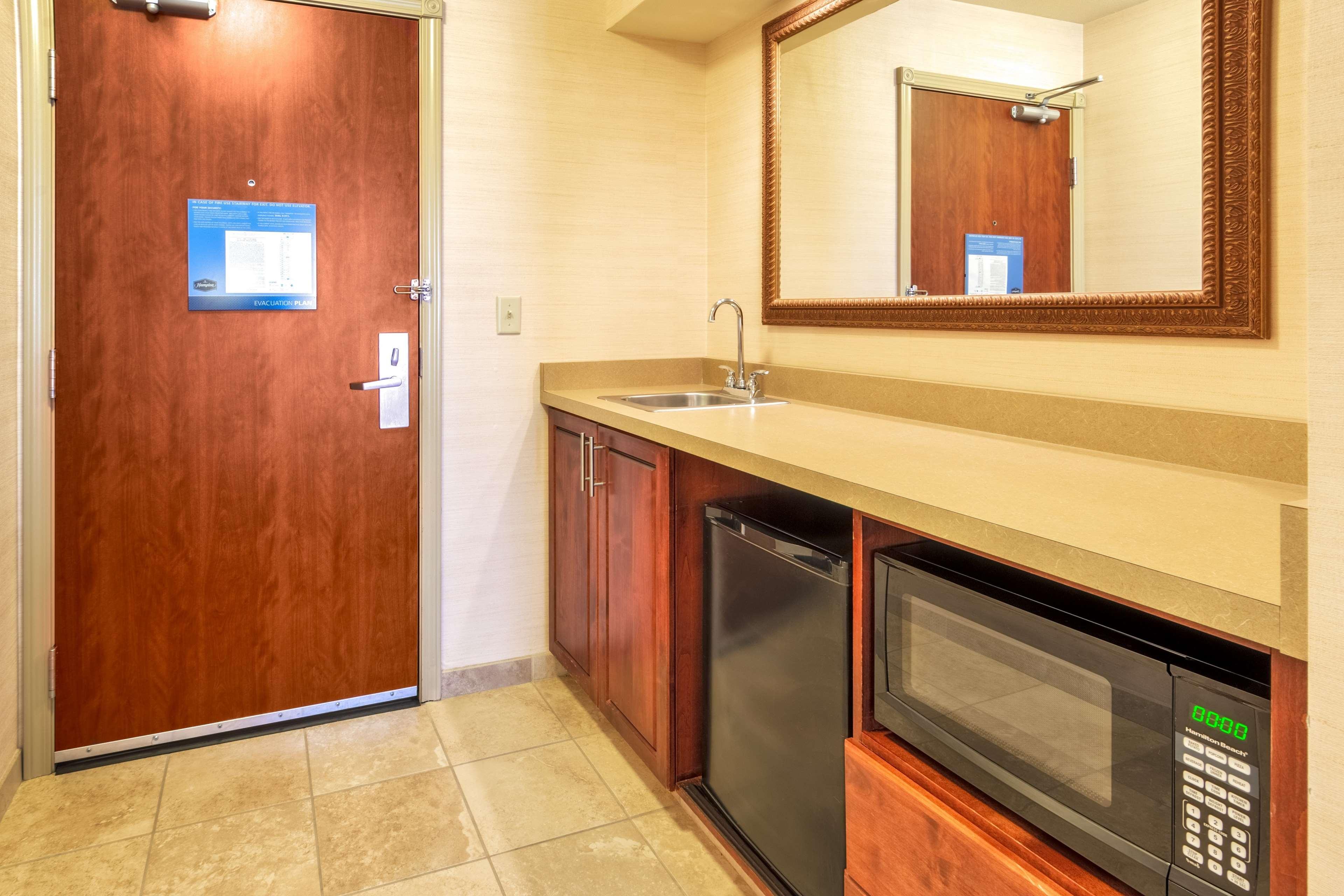 Hampton Inn רולינס מראה חיצוני תמונה
