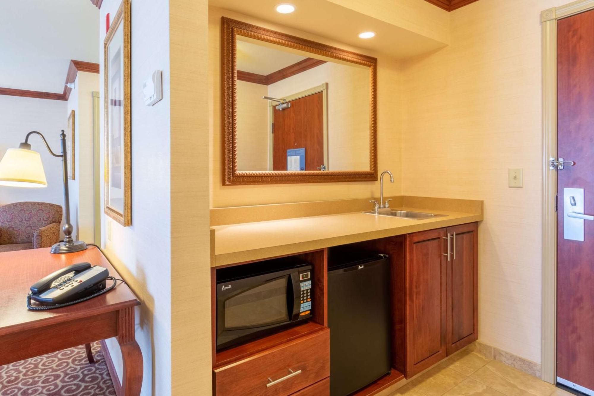 Hampton Inn רולינס מראה חיצוני תמונה