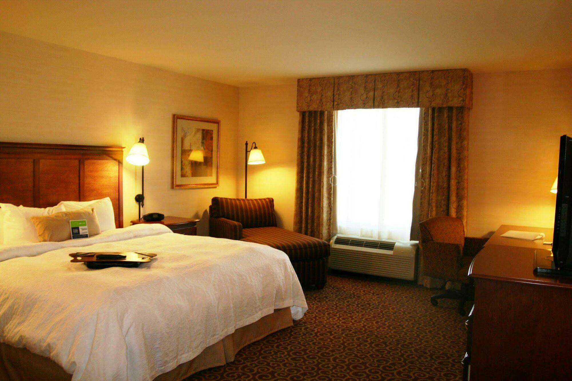 Hampton Inn רולינס מראה חיצוני תמונה
